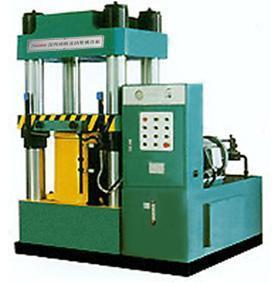 大型四柱液壓機(jī) 以150噸之力，詮釋誠(chéng)信經(jīng)營(yíng)與精工細(xì)制